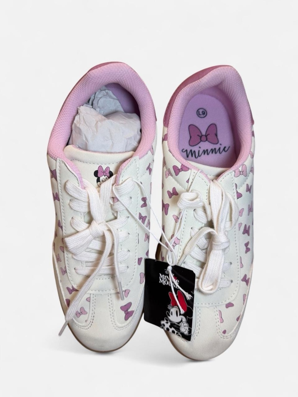 NWT Disney White Sneakers with Pink Bow Print women’s size 9